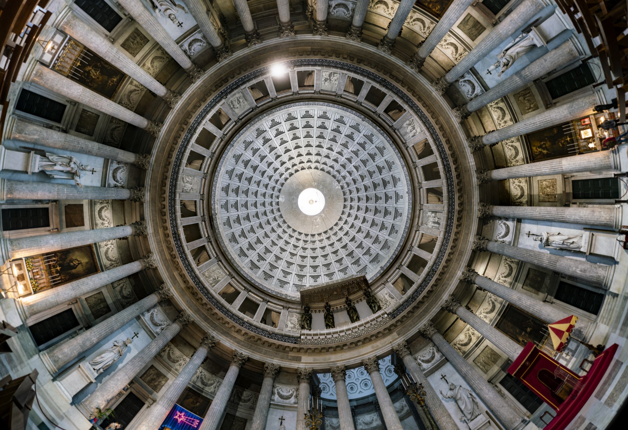 Neapol - bazilika (2019)